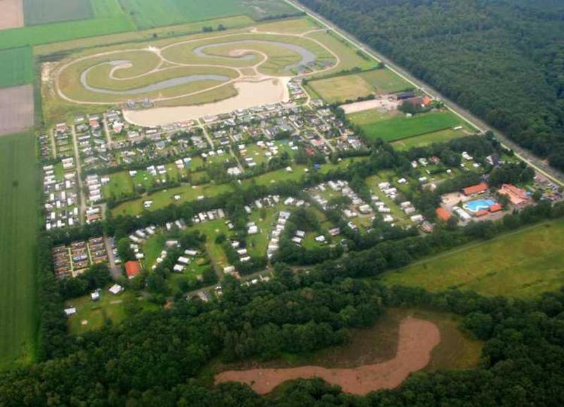 Mulder'S Vakantiehuis, Jaarplaats 108 Op Recreatiepark De Tien Heugten Schoonloo Exterior foto